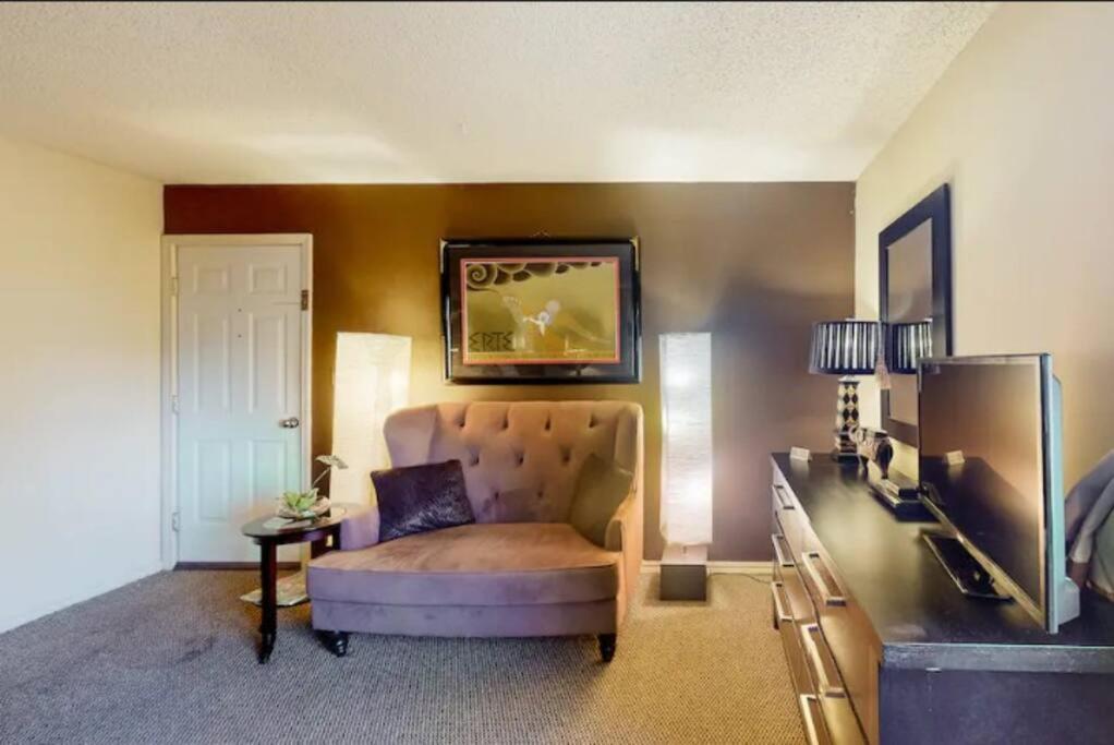 Suite Dreams 101 - Tradewinds Eureka Springs Exterior photo